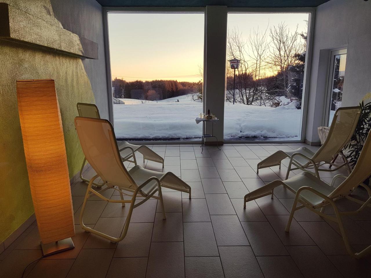 Wellnesshotel Schiesselhof Grafenhausen Eksteriør billede